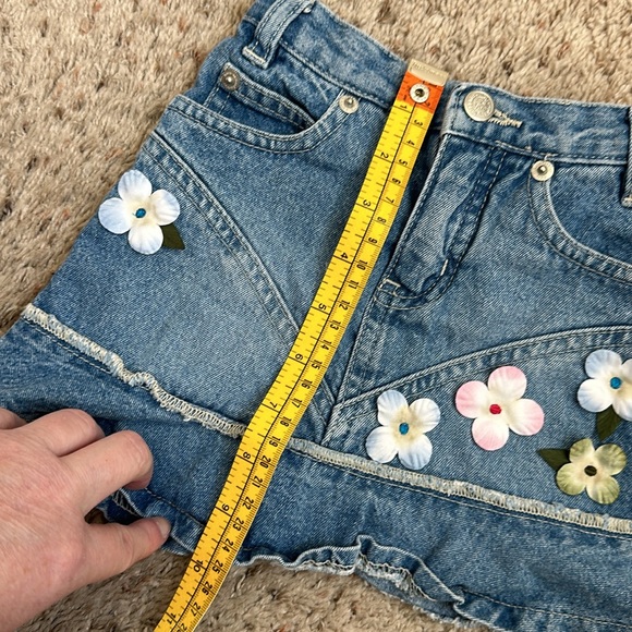GIRLS Mary Kate and Ashley floral Jean skirt size 2T - Picture 6 of 7
